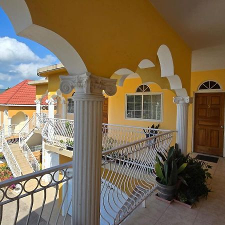 Wizzy Apartment White River Ocho Rios Exterior photo